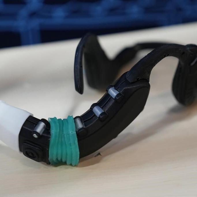 CES 2023: Smelling, touching take center stage in metaverse